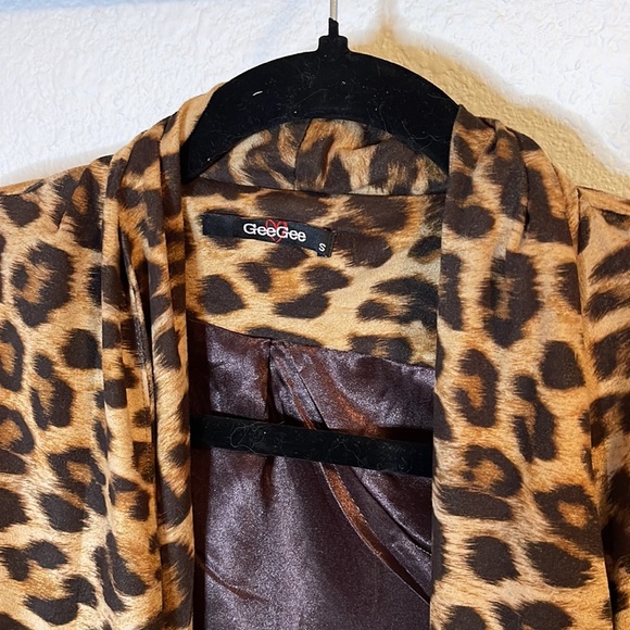 Leopard Blazer - Picture 2 of 3